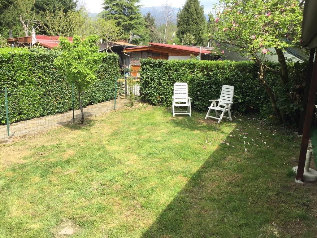 Camping Montorfano Exteriör bild